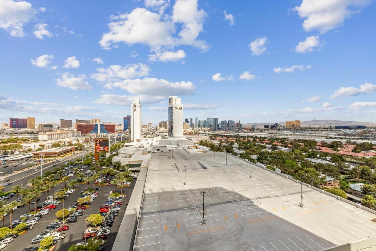 Huge Modern Luxury 17 Floor Panoramic Corner Suite With Open Balcony لاس فيغاس المظهر الخارجي الصورة